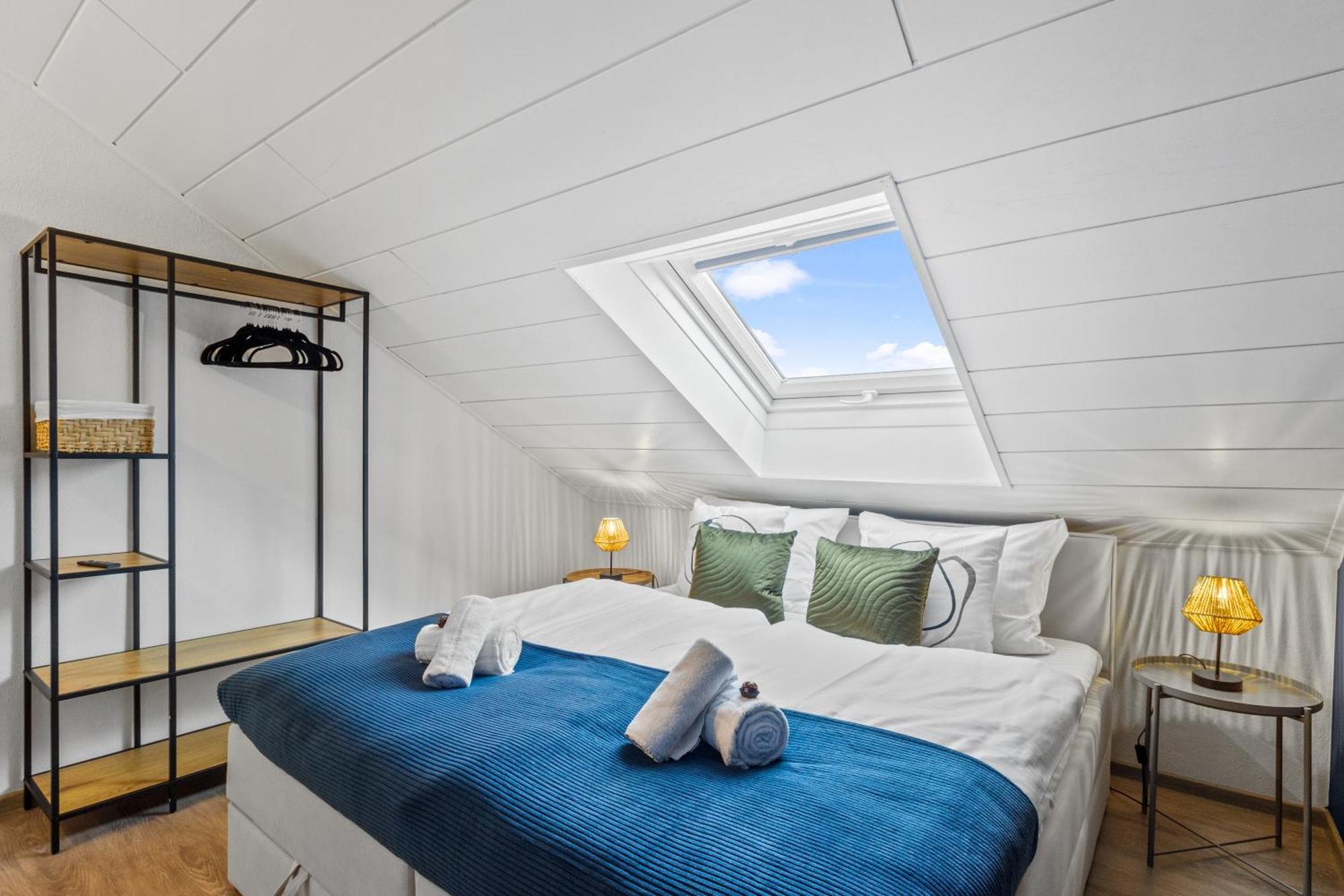 Upper Room: Apartment Mit Exklusiver Ausstattung-Ausblick Auf Weinberge&Mandelbluetenpfad Neustadt an der Weinstraße Extérieur photo
