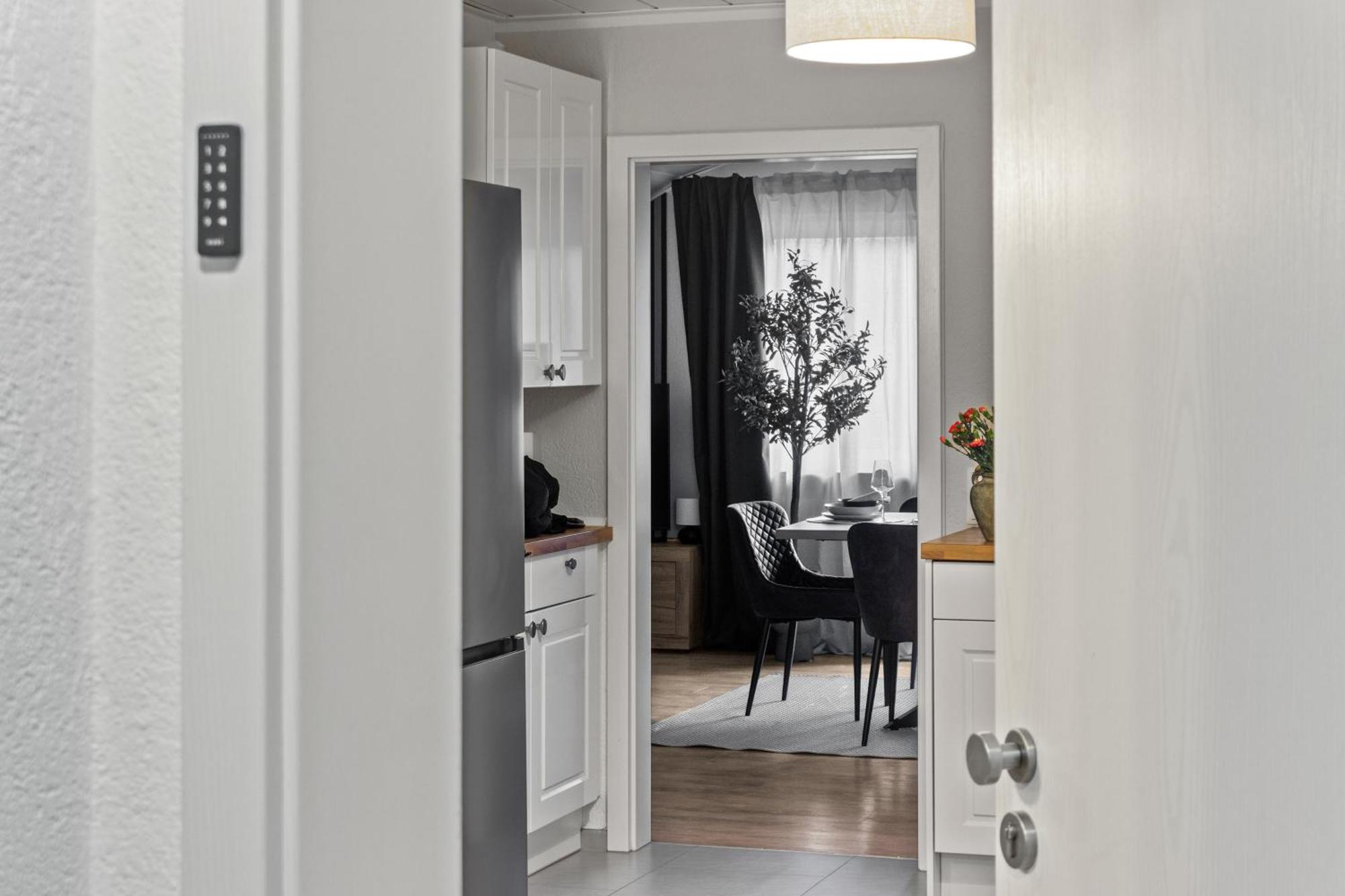 Upper Room: Apartment Mit Exklusiver Ausstattung-Ausblick Auf Weinberge&Mandelbluetenpfad Neustadt an der Weinstraße Extérieur photo